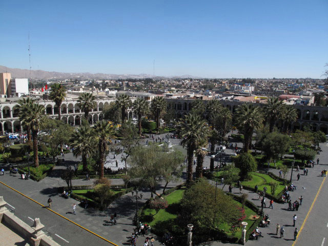 Plaza de Armas in Arequipa (5. Juli)