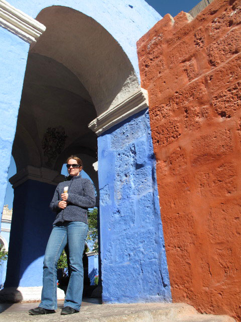 Daniela im Monasterio de Santa Catalina in Arequipa (5. Juli)