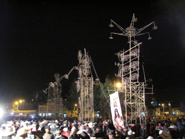 Virgen del Carmen auf der Plaza de Armas in Cabanaconde, 3.287 m (15. Juli)