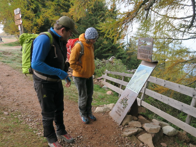 Axel und Martina am Ifinger-Schartlweg zwischen Piffinger K&ouml;pfl und Heini-Holzer-Klettersteig