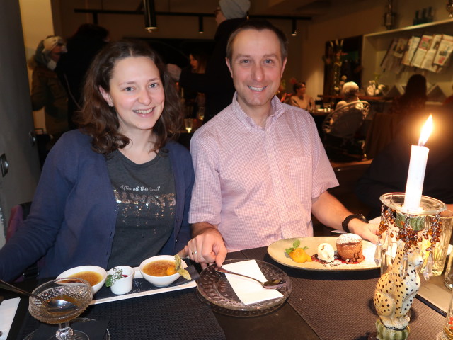 Sabine und ich im Caf&eacute; Ansari