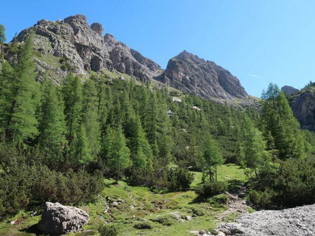zwischen Kerschbaumeralm-Schutzhaus und Madonnen-Klettersteig