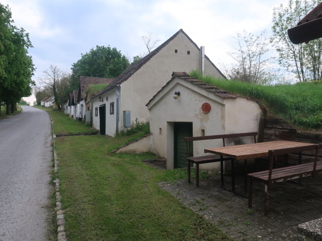 Bahnstra&szlig;e in Asparn an der Zaya