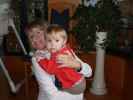 Mama und Nils im Haus meiner Eltern
