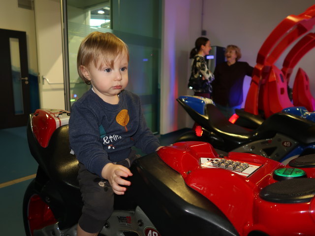 Nils