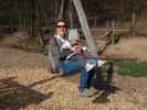 Sabine und Nils am Abenteuerspielplatz