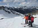 Ich, Stefan, Frank und Melanie auf der Piste 14b (22. Apr.)
