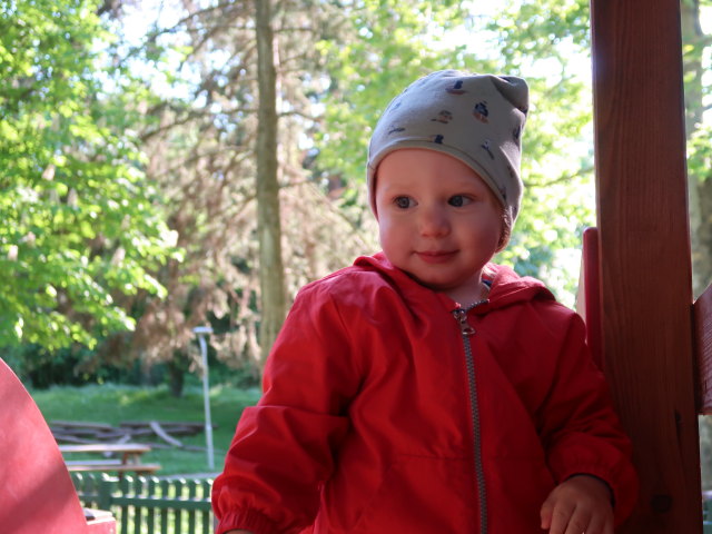 Nils am Erlebnisspielplatz Schlosspark Wolkersdorf