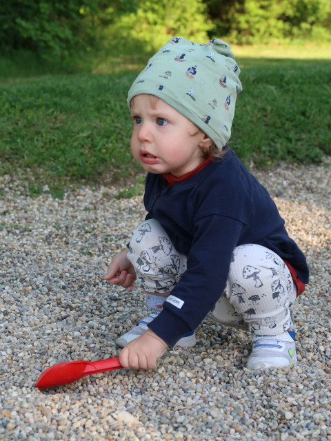 Nils