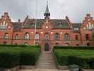 Det Gamle R&aring;dhus in Hiller&oslash;d (1. Juni)