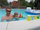 Mama, ich und Nils im Garten meiner Eltern