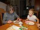 Mama und Nils im Haus meiner Eltern