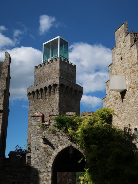 Schossturm