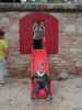 Sabine und Nils am Abenteuerspielplatz
