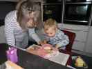 Mama und Nils im Haus meiner Eltern