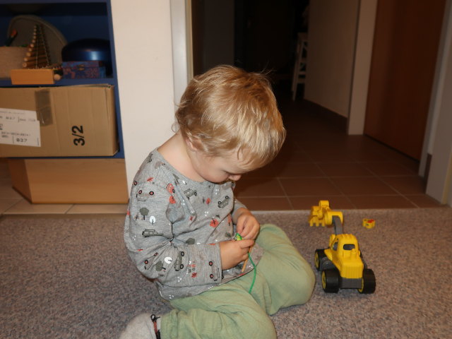 Nils in unserer Wohnung