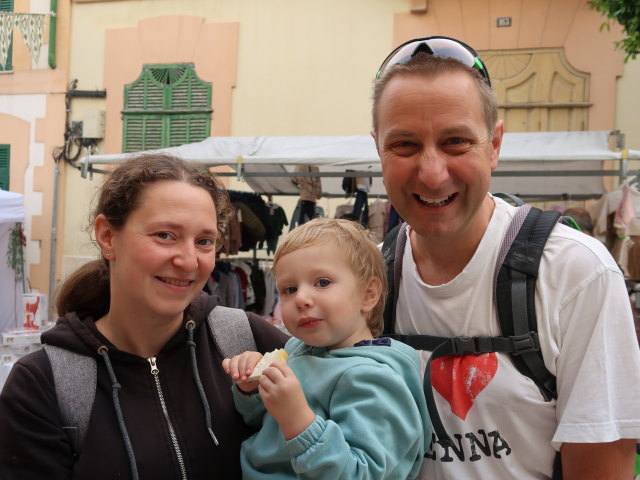 Sabine, Nils und ich in der Avinguda del Bisbe Llompart in Inca (13. Nov.)
