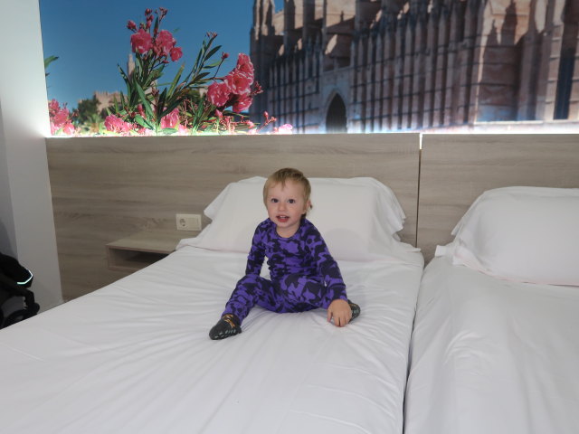 Nils im Hotel Nura Boreal in Palma (22. Nov.)