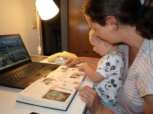 Nils und Sabine in unserer Wohnung (2. Juli)