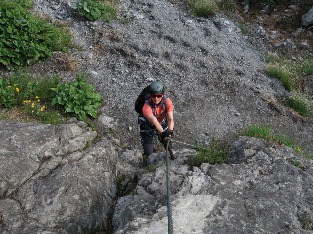 Klostertaler Klettersteig: Carmen im Einstieg
