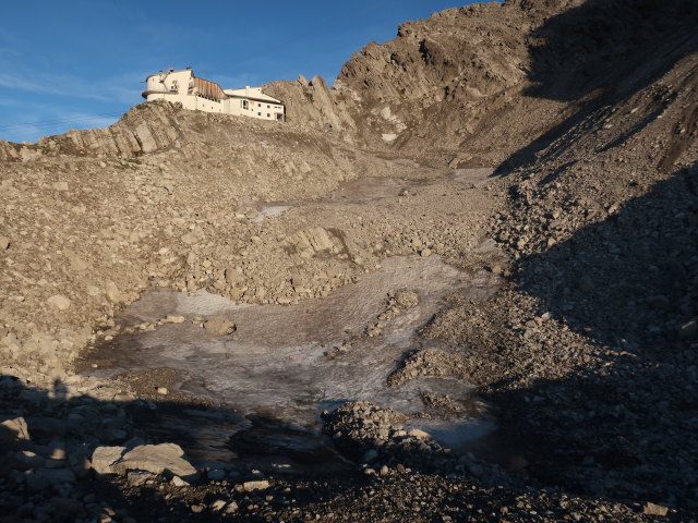 zwischen Valfagehrjoch und Mittelstation der Vallugabahn (20. Juli)