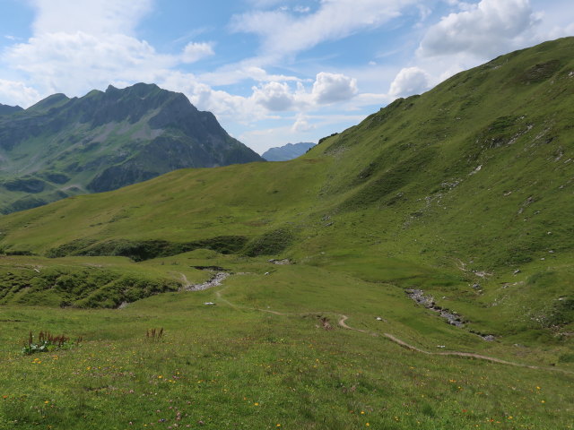 zwischen Monzabonsee und Monzabonalpe (20. Juli)