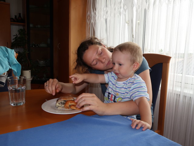 Sabine und Nils im Haus meiner Eltern