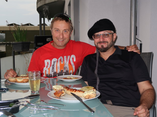Ich und Markus in der K&uuml;rbergstra&szlig;e in Z&uuml;rich (26. Juli)
