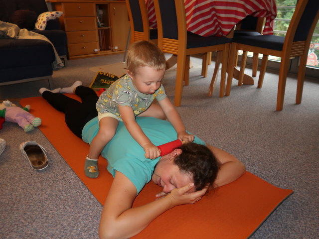 Nils und Sabine in unserer Wohnung