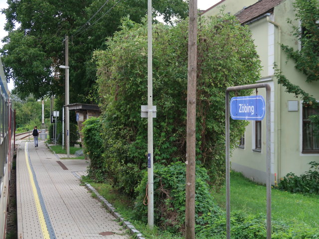 Haltestelle Z&ouml;bing, 213 m