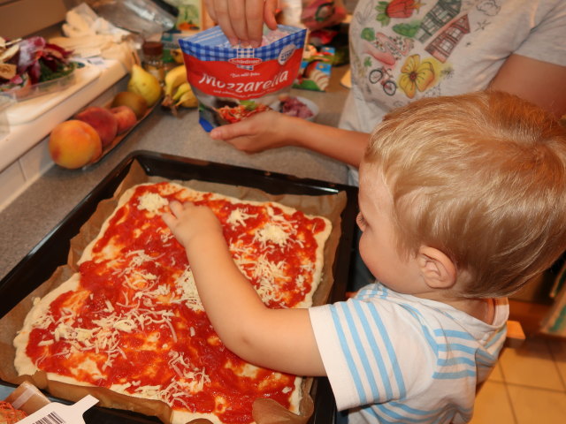 Nils und Sabine in unserer Wohnung