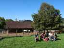 Ursa, Manuel, Ella, Hannelore, Nils, ich und Sabine im Tierpark Buchenberg