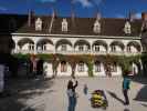 Sabine, Nils und Ursa im Schloss Rothschild