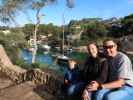 Nils, Sabine und ich in der Cal&oacute; d'En Busques in Cala Figuera (20. Nov.)