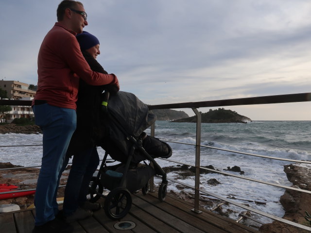 Ich und Sabine in der Carrer Cala en Basset in Sant Elm (24. Nov.)
