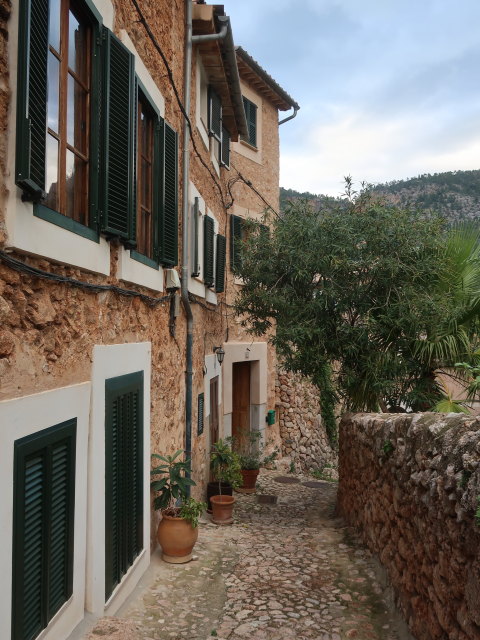 Carrer de sa Lluna in Fornalutx (26. Nov.)