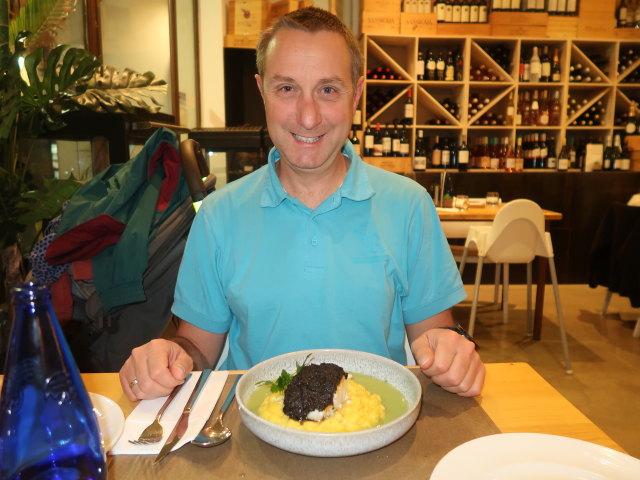 Ich im Restaurant Respira in Pollen&ccedil;a (26. Nov.)