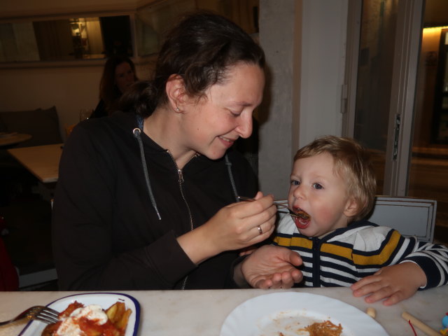 Sabine und Nils im Restaurant Ca'n Mir 1945 in Pollen&ccedil;a (27. Nov.)