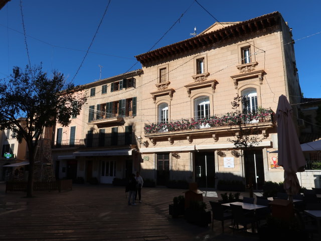 Pla&ccedil;a de la Constituci&oacute; in Alc&uacute;dia (29. Nov.)