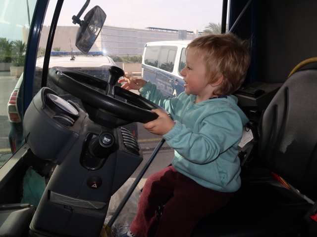 Nils am Aeroport de Palma, 8 m (30. Nov.)