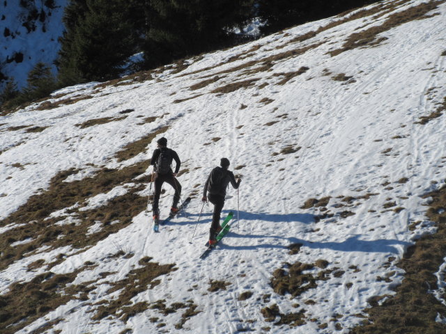 neben der Resterh&ouml;hebahn