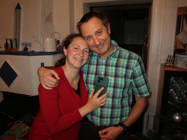Sabine und ich im Haus meiner Eltern (24. Dez.)