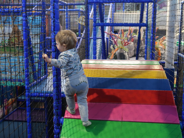 Nils im Kletterparcours