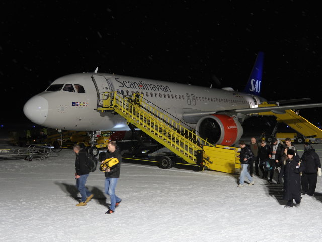 SK1044 am Kiruna Flygplats, 460 m (19. Feb.)