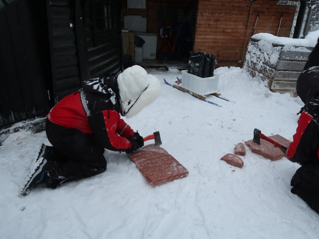 Wildniscamp von Arctic Dogsled Adventure beim V&auml;kk&auml;r&auml;j&auml;rvi (20. Feb.)