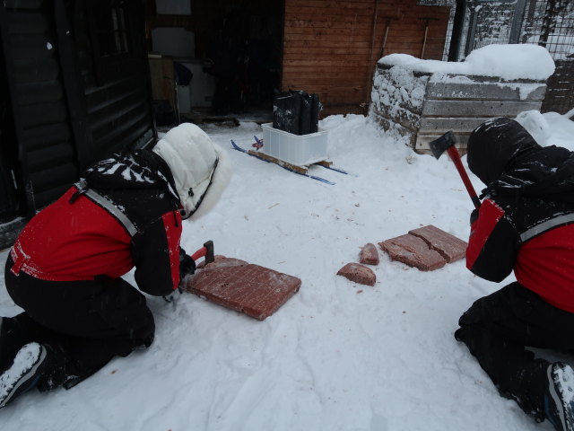 Wildniscamp von Arctic Dogsled Adventure beim V&auml;kk&auml;r&auml;j&auml;rvi (20. Feb.)