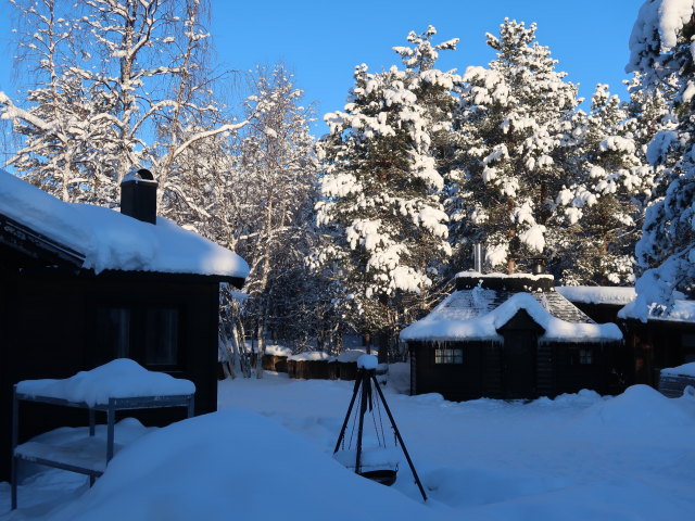 Wildniscamp von Arctic Dogsled Adventure beim V&auml;kk&auml;r&auml;j&auml;rvi (21. Feb.)
