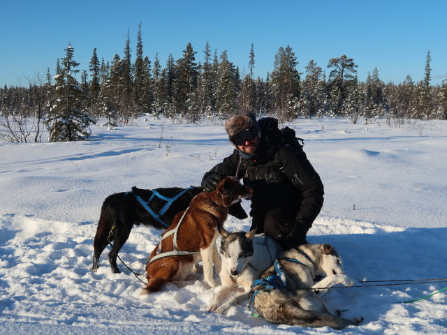 Markus zwischen Piettarasj&auml;rvi und Sautusj&auml;rvi (21. Feb.)