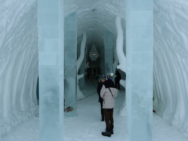 Main Hall Cathedral Grove im Icehotel 36 in Jukkasj&auml;rvi (23. Feb.)