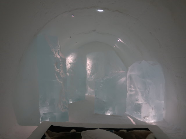 Art Suite 'Ice as Mirror' im Icehotel 36 in Jukkasj&auml;rvi (23. Feb.)